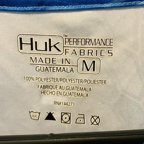 Huk Fishing t-shirt - Picture 2 of 3